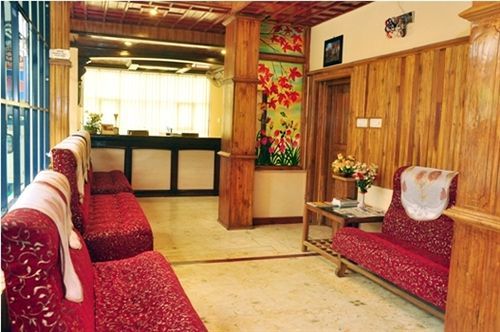 מלון מונאר Fabexpress Luminos Dwelling Ikka Nagar מראה חיצוני תמונה